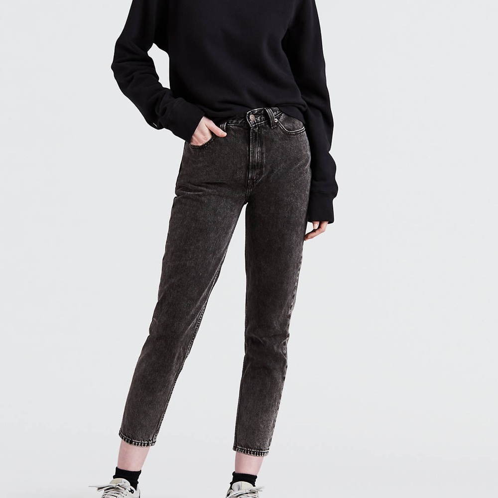 LEVIS MOM JEAN